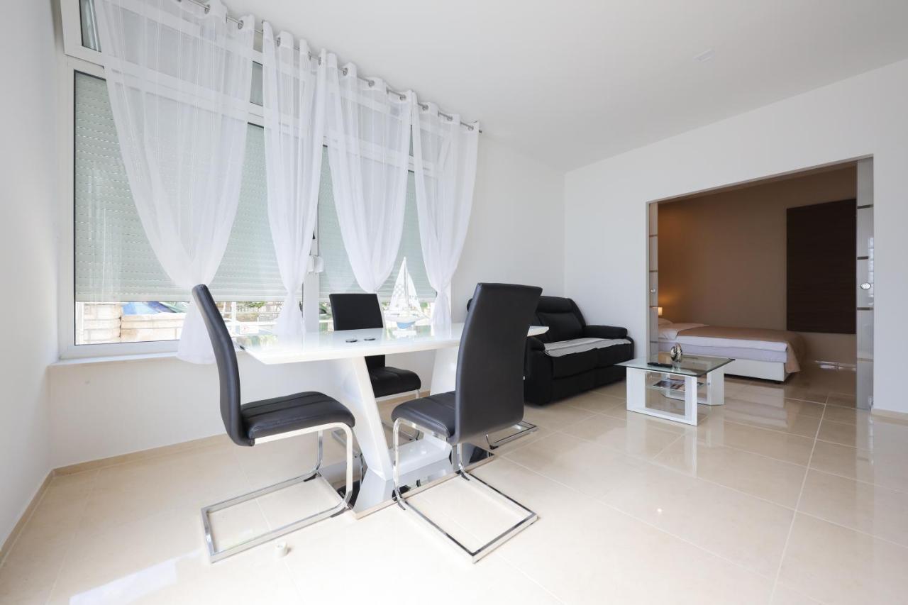 Apartments Zelic Zadar Buitenkant foto
