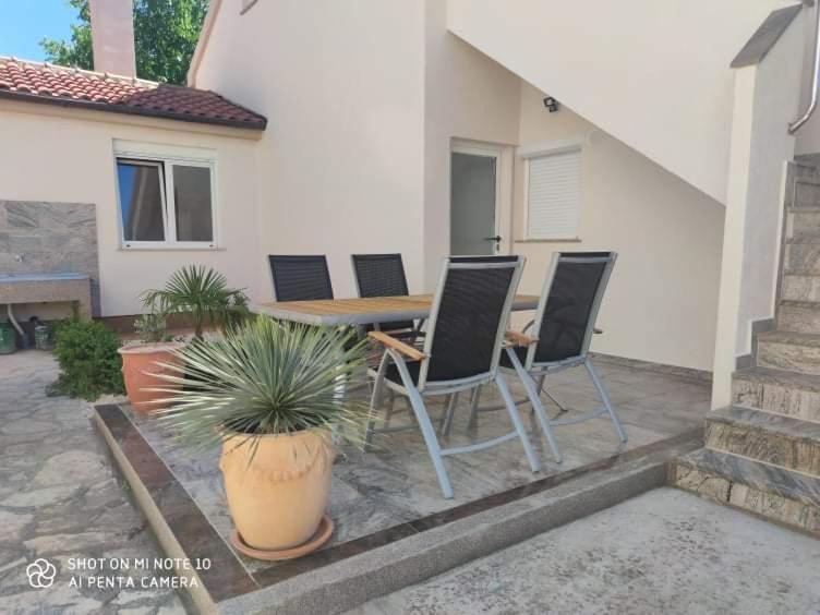 Apartments Zelic Zadar Buitenkant foto