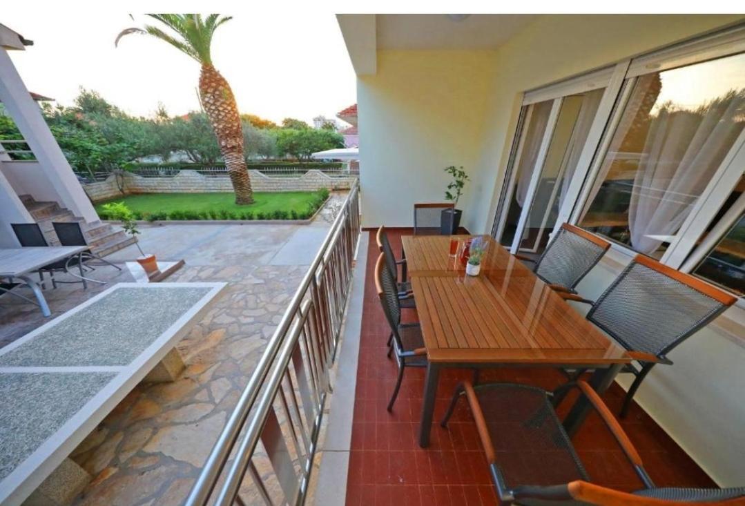 Apartments Zelic Zadar Buitenkant foto