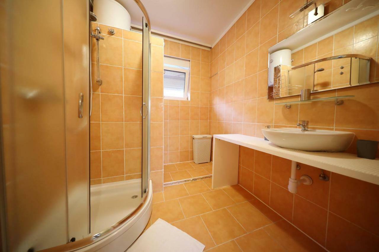 Apartments Zelic Zadar Buitenkant foto